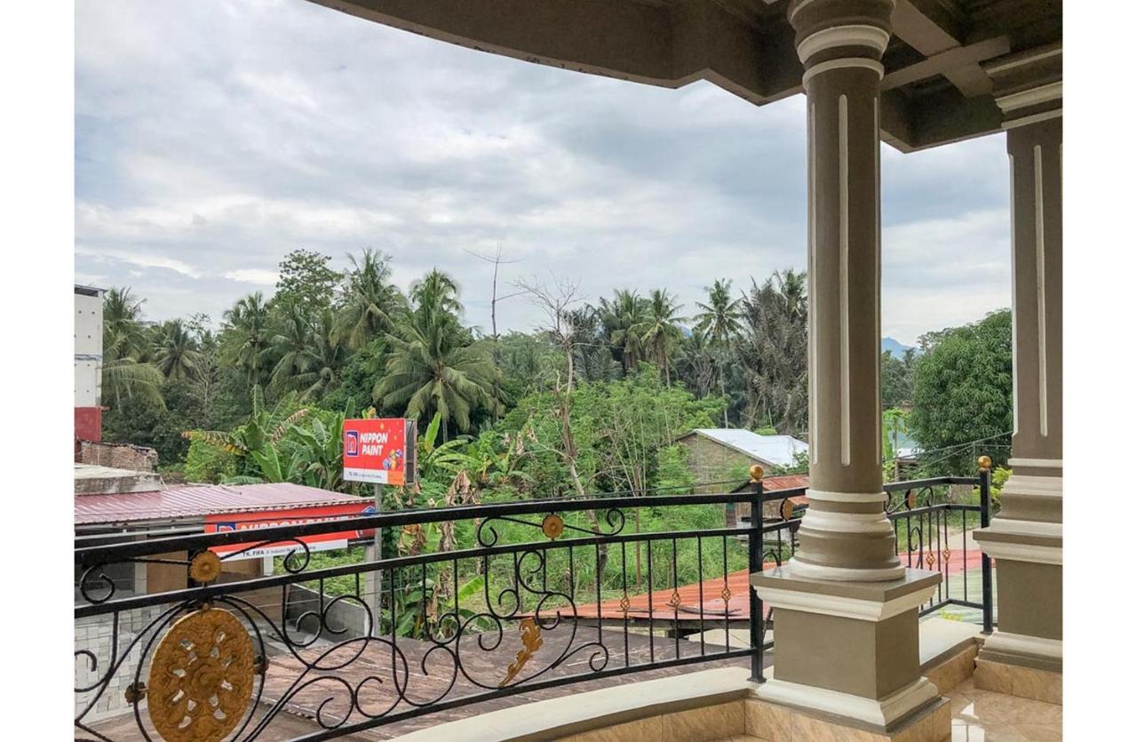 Sinar Hotel Enrekang Ngoại thất bức ảnh
