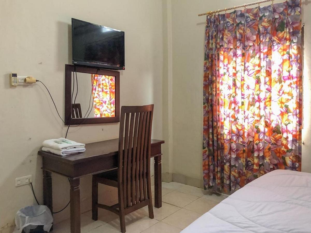 Sinar Hotel Enrekang Ngoại thất bức ảnh